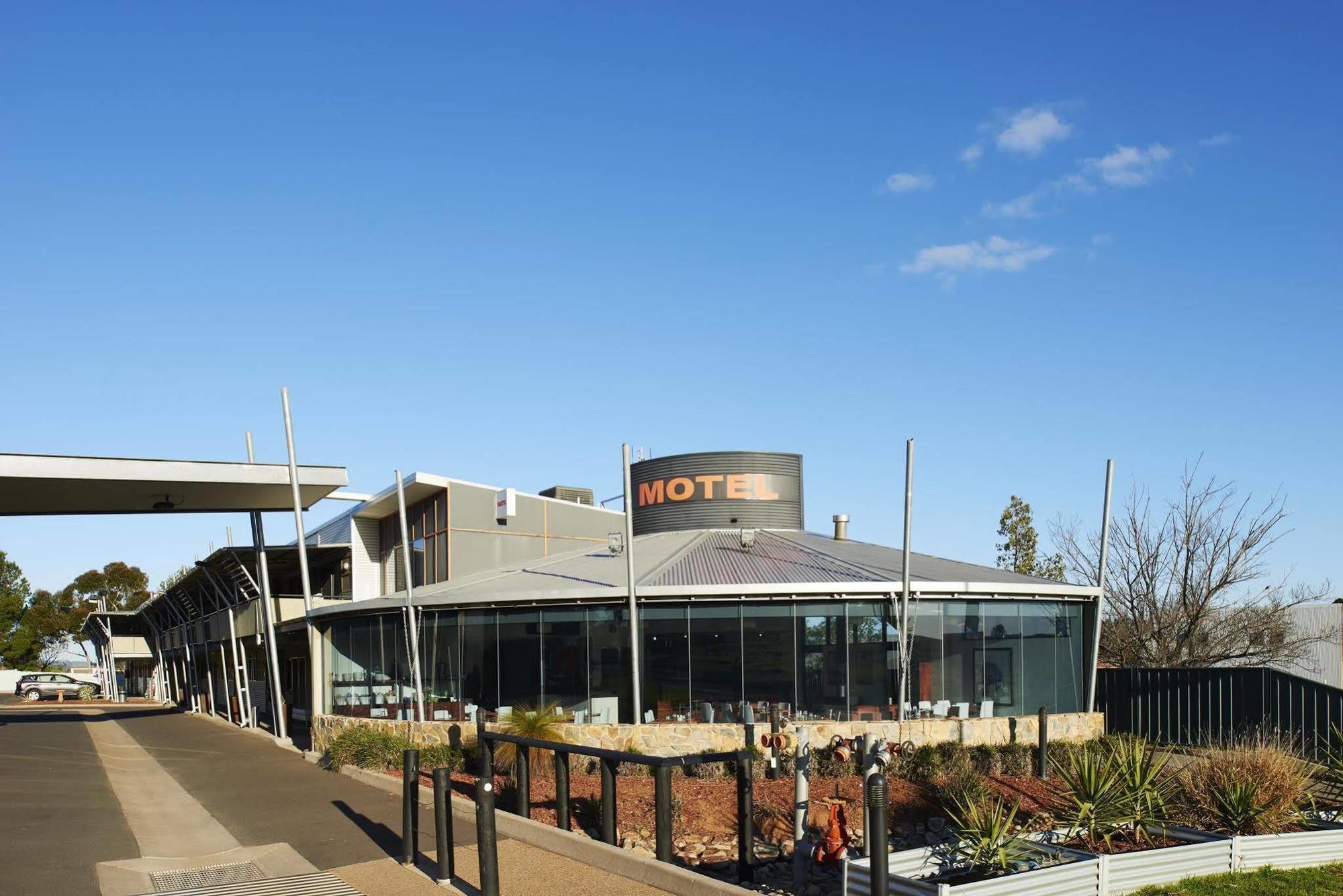 Station Motel Parkes Exteriör bild